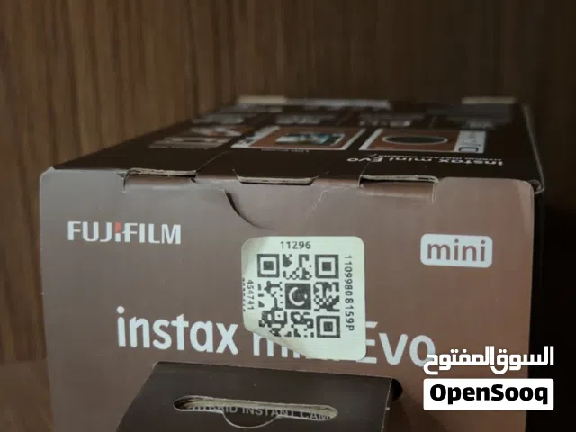 للبيع كاميرا Fujifilm Instax Mini Evo لون بني. فوجي فيلم، انستاكس، كاميرا فورية، Instax Mini Evo