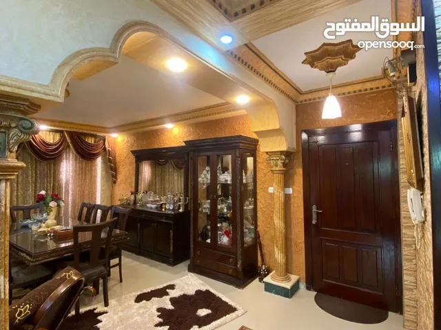 370 m2 5 Bedrooms Apartments for Sale in Amman Swelieh