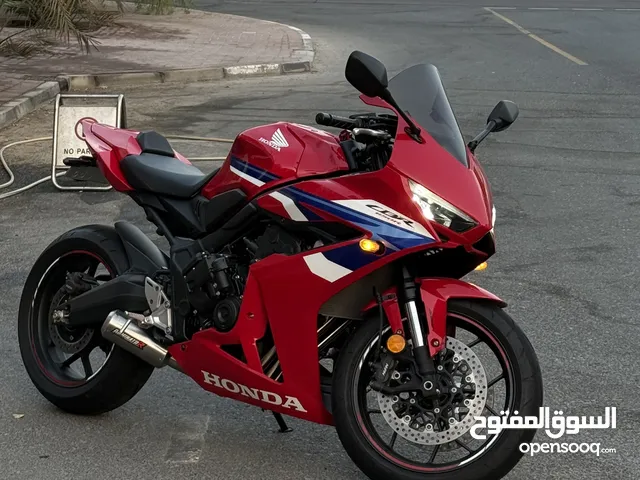 CBR650R E-clutch 2025 GCC