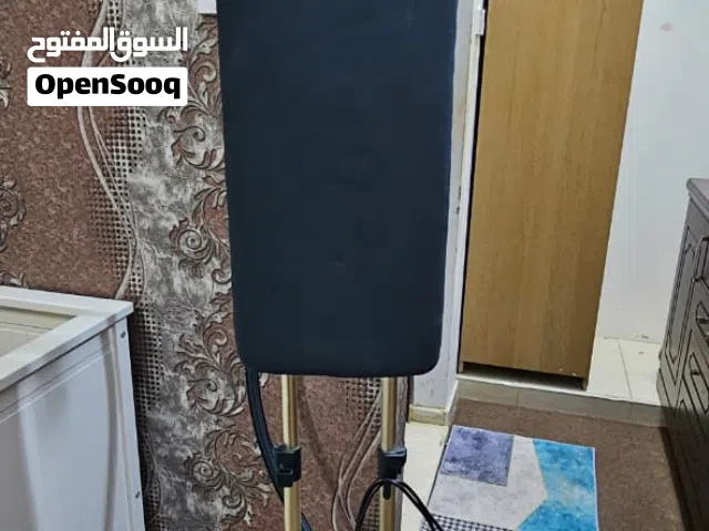 مكواة بحالة جيدة جدا