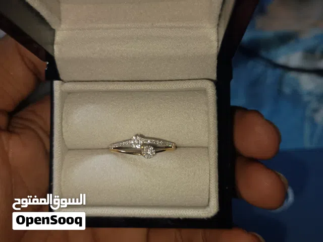 18K Gold Diamond Ring with Certificate