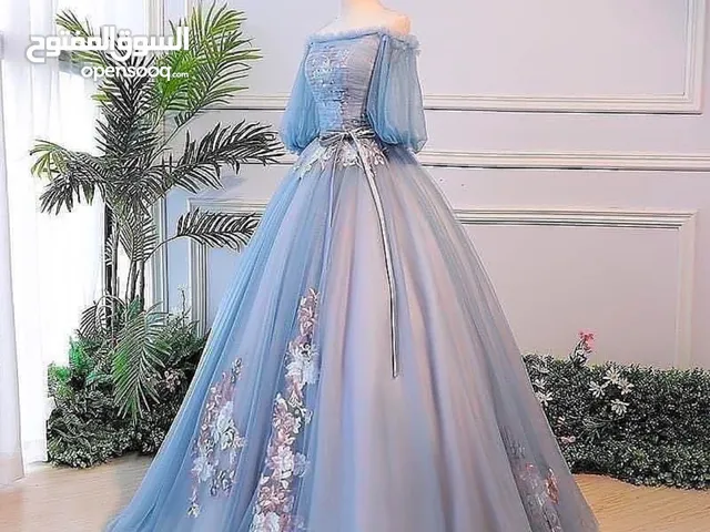 فستان خطبة 2023