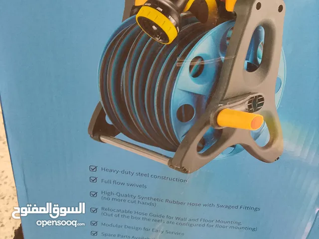 بكرة مع بربيش ماء مع رشاش لضخ الماء جديد