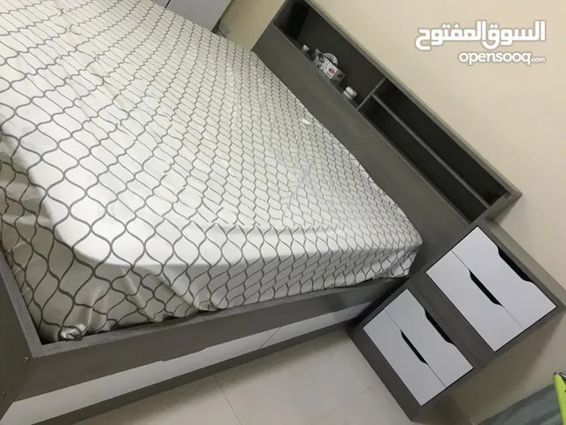 أثاث جديد و مستعمل