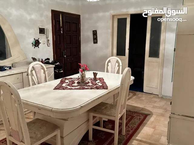 200 m2 5 Bedrooms Apartments for Sale in Tripoli Bab Bin Ghashier