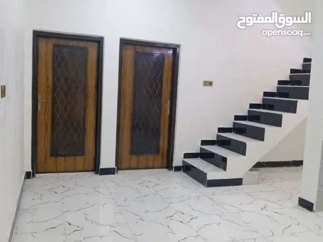 110 m2 More than 6 bedrooms Townhouse for Sale in Basra Al-Jazzera