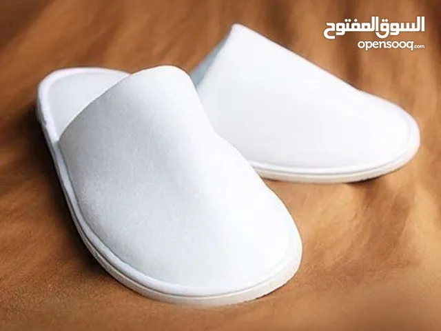White Slippers & Flip Flops in Amman