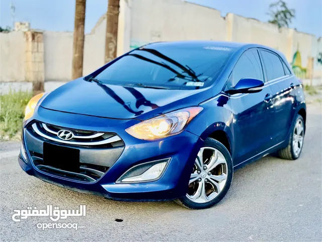 Used Hyundai Elantra in Sana'a