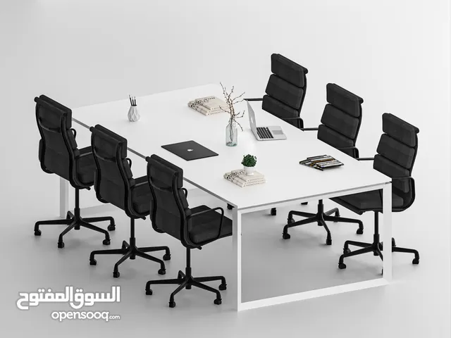 Modern Meeting Table – Clean Design for Collaborative Spaces