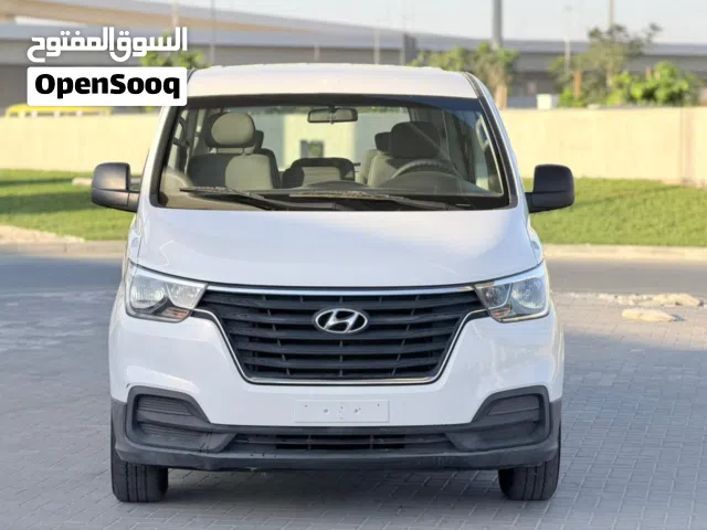 2019, Hyundai, H1, Standard
