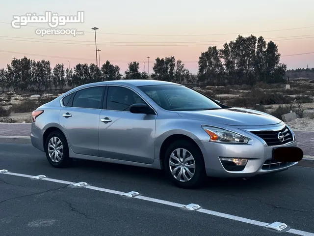 Nissan Altima S in Central Governorate