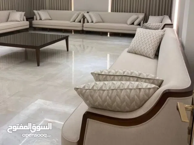 تفصيل كنبات ومساند جميع أنواع الموديلات يوجد لدينا خدمة تابي تمارا