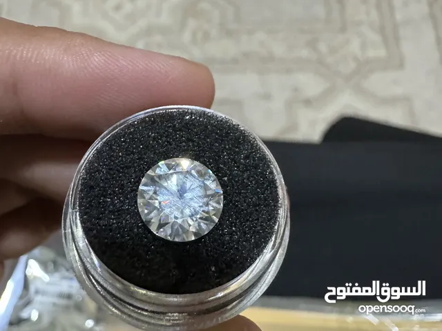 متوفر الماس مع شهادة وبطاقة