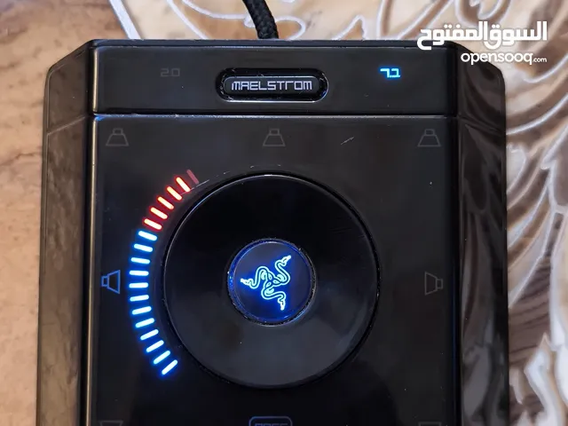 Razer Megalodon gaming headset سماعة رايزر ميغا اقرة الوصف لودون المحيطية مع جهاز التحكم