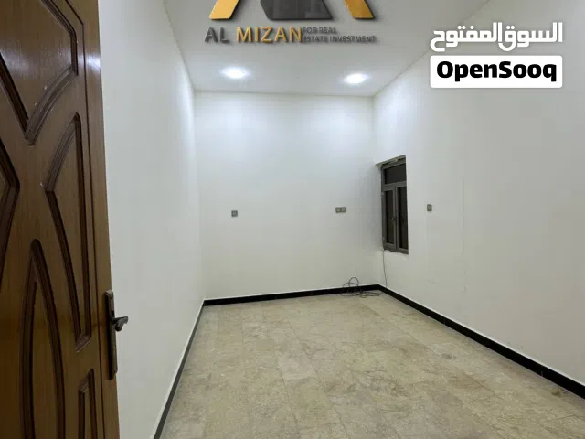 شقة حديثة للايـــجار في البصرة - مناوي لجم مجاور المول
