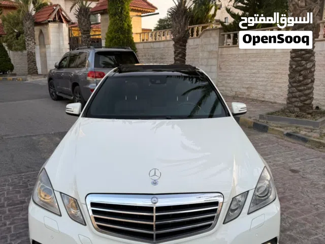 2010 Mercedes Benz E-Class E 200