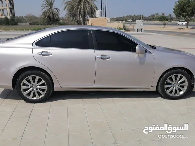 لكزس 350 اي اس للبيع