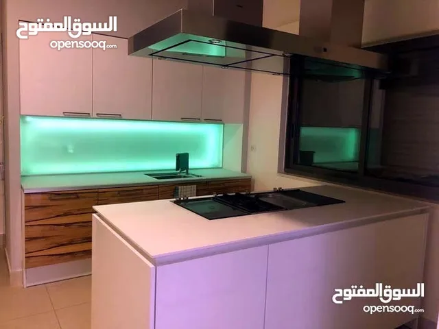 720 m2 More than 6 bedrooms Villa for Sale in Amman Khalda