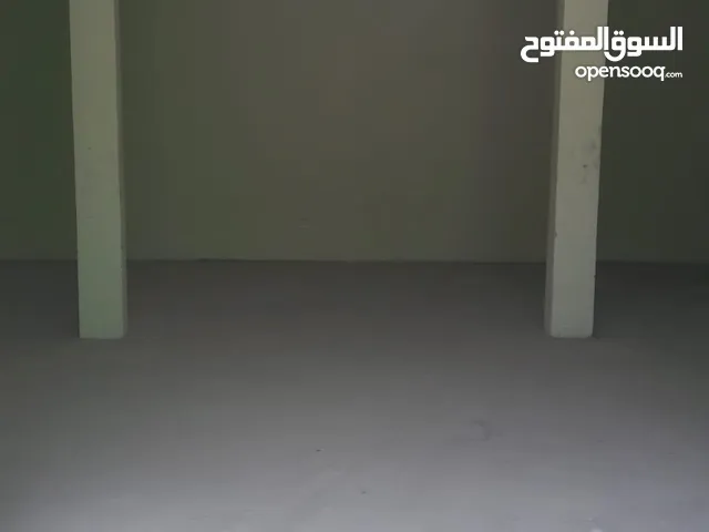Store for rent near alba company