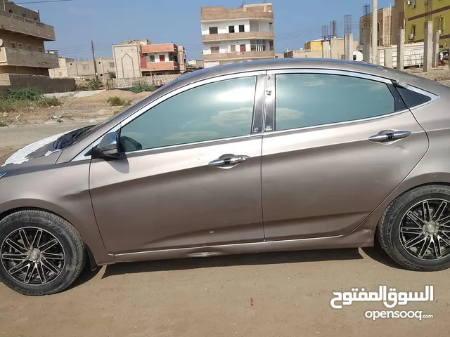 Used Hyundai Accent in Red Sea