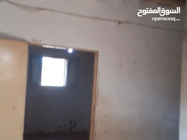 95 m2 2 Bedrooms Townhouse for Rent in Benghazi Baninah