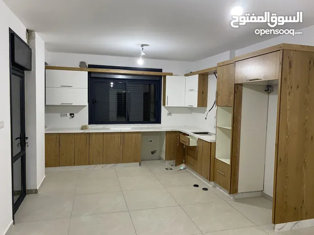 140 m2 3 Bedrooms Apartments for Rent in Ramallah and Al-Bireh Sathi Marhaba
