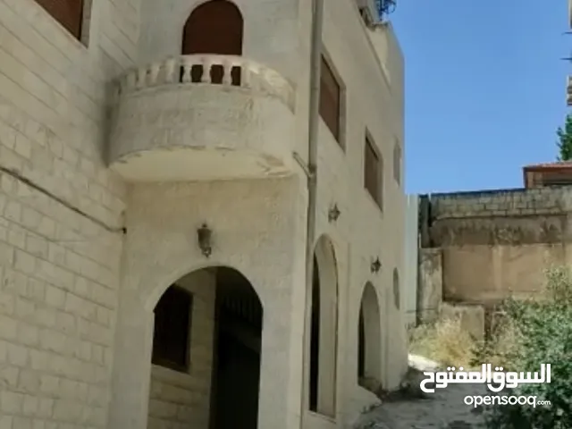 504 m2 More than 6 bedrooms Villa for Sale in Amman Tla' Ali