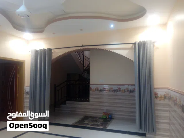 ستائر مستعمله بحاله جيده ي