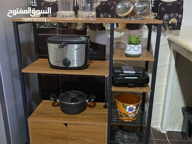 منظم مطبخ لون خشبي