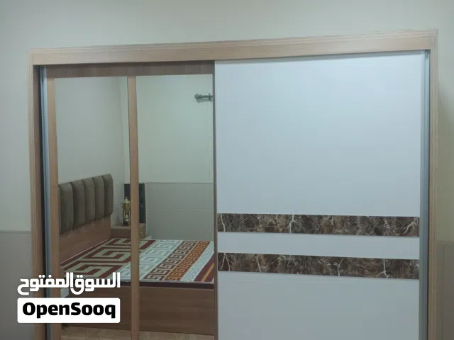 غرفة نوم تفصيل لامينيت تركي للعرسان بسعر روعة مع اضاءة led ع المراي !!!