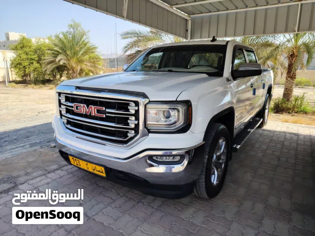 2018 جي إم سي سييرا 1500 SLT
