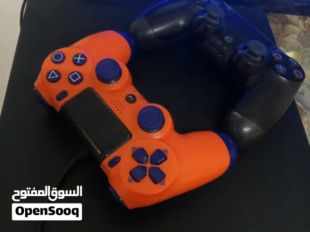 بلاستيشن 4سلم  ينزل 120 لعبه