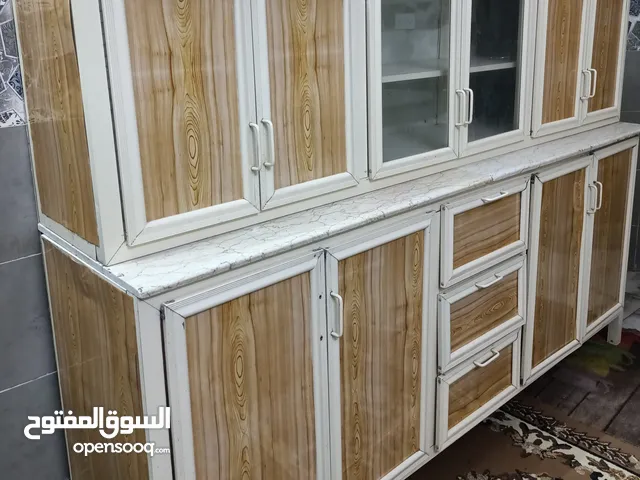 كاونتر المنيوم مستعمل  ونظيف قطعتين ب 225 الف وبي مجال