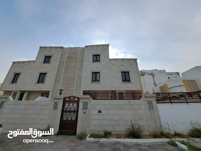 توين فيلا للايجار استخدام تجاري الخوض/Twin villa for rent commercial use Al Khoudh