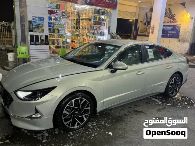 سوناتا مديل 2022رقم سليمانيه ماشيه 52 الف كم