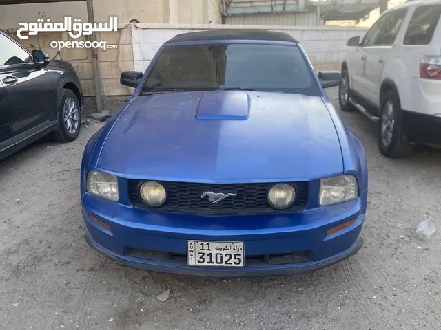 للبيع فورد موستنق V8