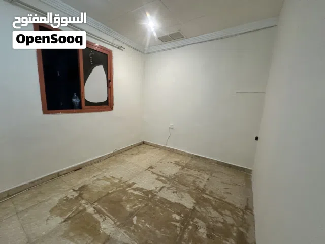 مطلوب شخص مشركة سكن شقة كاملة الأغراض