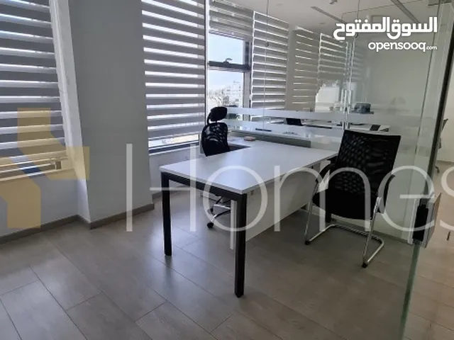 مكتب طابق سادس مشطب وجاهز للايجار في عبدون بمساحة مكتب 127م