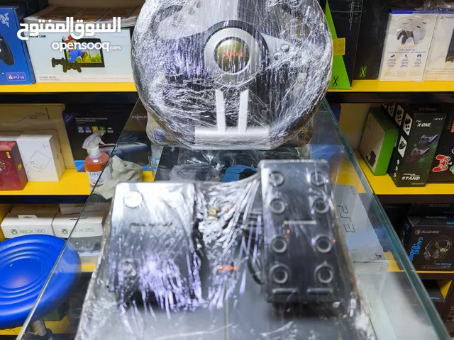 دركسون ماركة PXN V3 نصف فرة يعمل على PS4/PS3/PC/XBOX1/SERIES S-X بسعر 40 ألف.