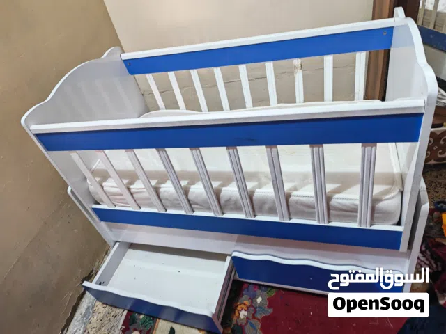 سرير أطفال + كاروك