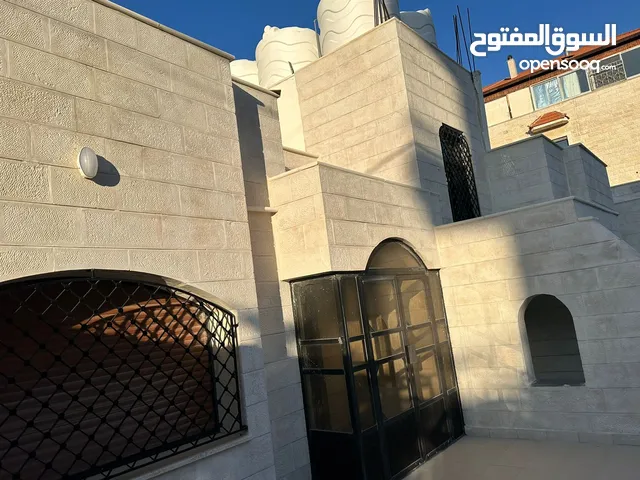385 m2 More than 6 bedrooms Villa for Rent in Amman Tla' Ali