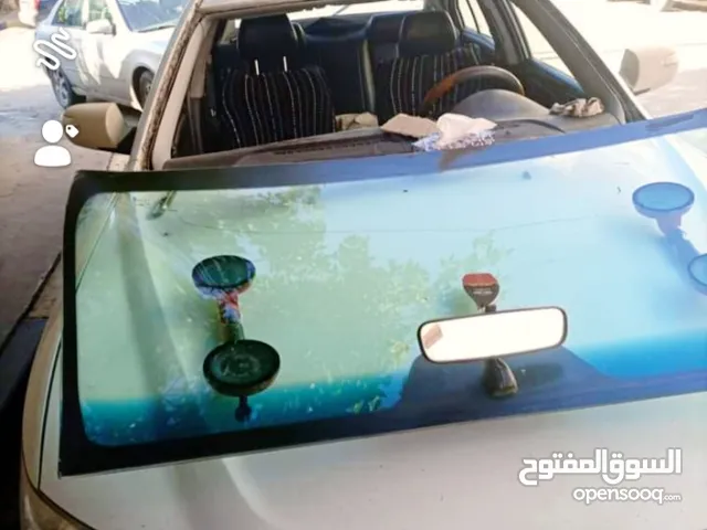 زجاج السيارات والشاحنات ولحام ومعالجة زجاج معجون