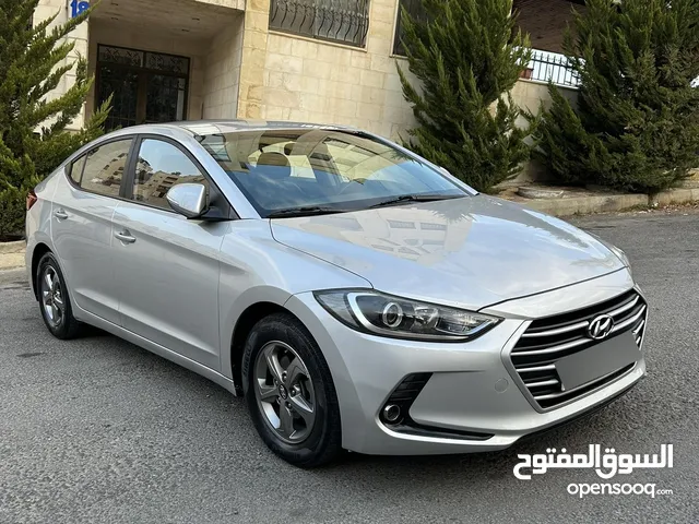 Used Hyundai Avante in Amman