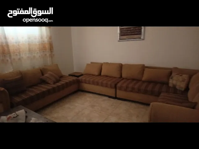 اللهم رضاك والجنة . كنب خشب ثقيل إسفنج نظيف بسعر طري