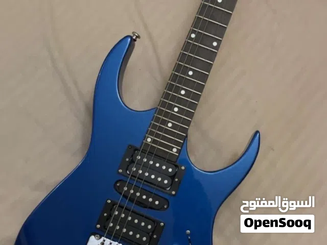 جيتار اصلي وعليه ضمان شارنه من مول عمان