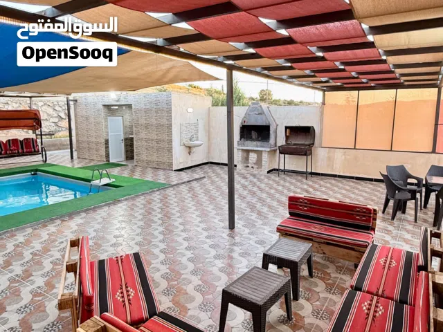 2 Bedrooms Chalet for Rent in Mafraq Bala'ama
