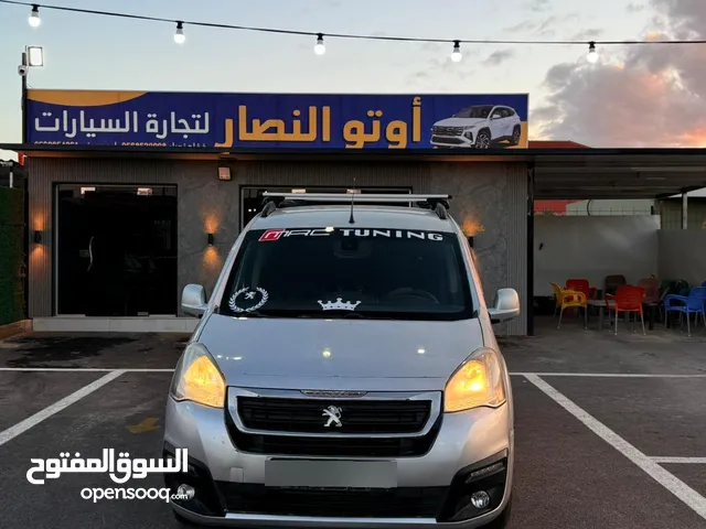 بيجو بارتنر 2016 7 ركاب