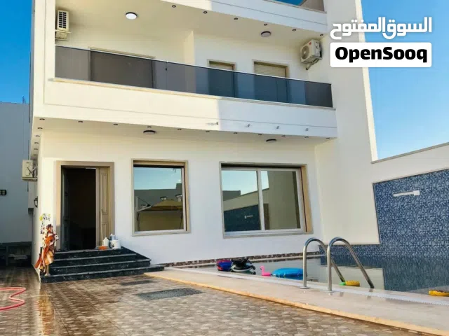استراحة دورين وملحق بالحوض في غنيمة