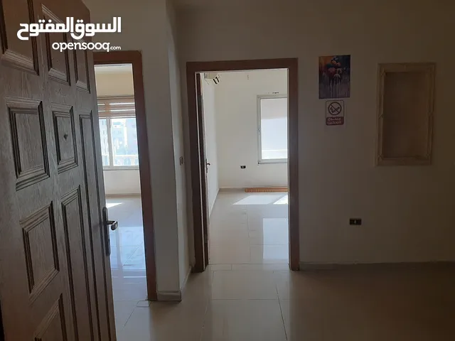 مكتب تجاري/ عيادة فارغة للبيع في عمان الغربية 3 غرف مستقلة بجانب مستشفى ابن الهيثم