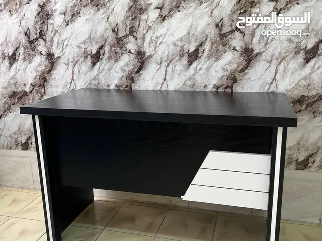 مكتب 120*60 تفصيل مع وحدة ادراج معلقه بالوان مميزه بسعر المصنع متوفر جميع القياسات تفصيل